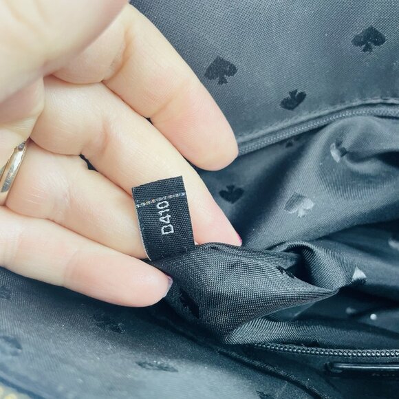 Kate Spade New York Saffiano Leather Top Handle Satchel Purse Zipper Closure - Picture 11 of 12